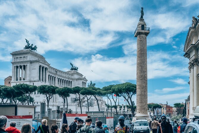 10 Wonders of Rome in 3 hrs - Stop 2: Vittoriano Photos, Mussolini’s Via dei Fori Imperiali, and the Power of Axes