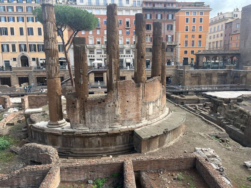 Ancient Rome: Archeological area Largo Argentina - Walking the excavations: four temples from the BC centuries