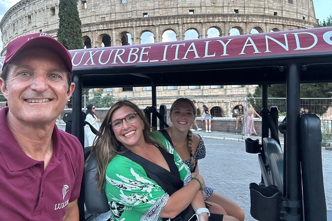 Ancient Rome Tour in a Golf Cart - Piazza Venezia: Altare della Patria views and orientation energy