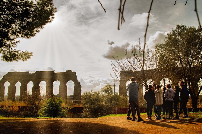 Appian Way Aqueducts Bike Tour with Catacombs & Lunch - E-bike reality check, cobblestones and comfort strategy