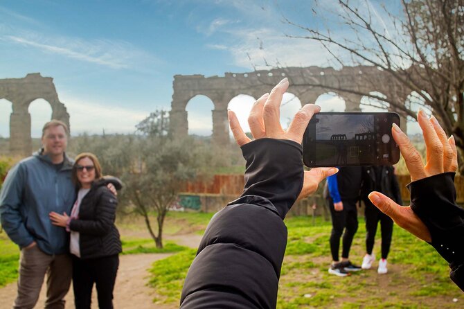 Appian Way Aqueducts Bike Tour with Catacombs & Lunch - Catacombs of San Callisto, underground Rome done the right way