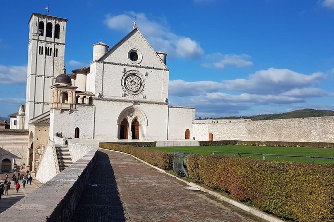 Assisi and Orvieto from Rome: Enjoy a Full-Day Small-Group Tour - Orvieto Duomo di Orvieto: Gothic outside, big art inside