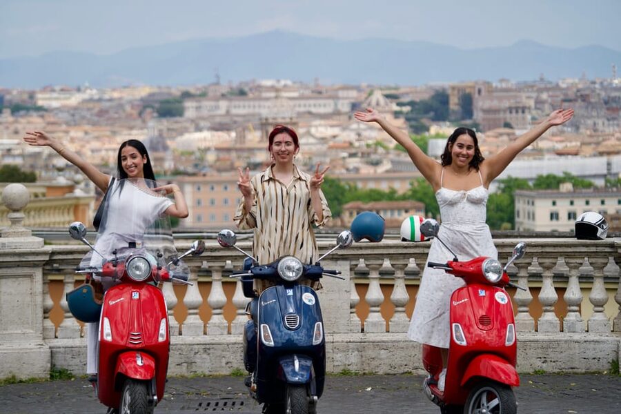 Authentic Rome Vespa Tour /See the Eternal City Like a Local - The Coffee Stop at a Higher Viewpoint