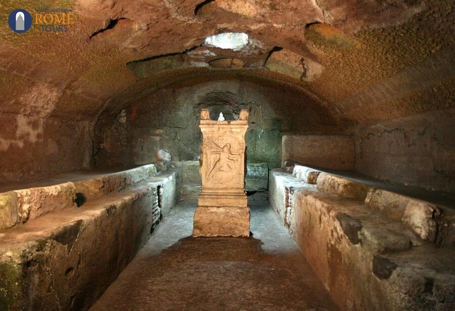 Bone Crypts & S. Clemente ENGLISH tour - tickets included - Capuchin Crypts: bone chapels, memorial rules, and the meaning behind the design