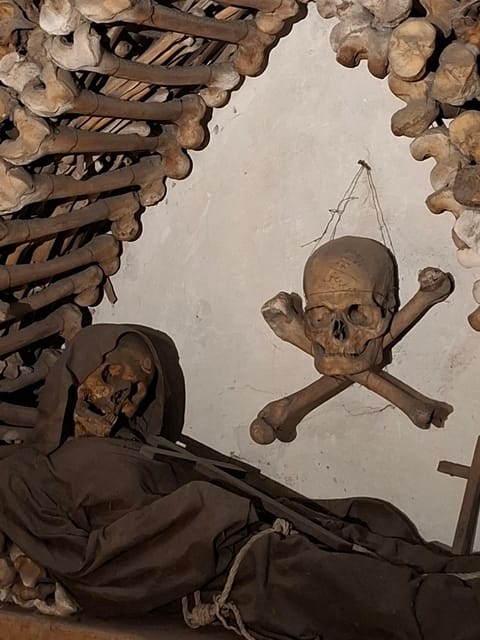 Bone Crypts & S. Clemente ENGLISH tour - tickets included - Basilica of San Clemente: the layered “down under” Rome you came for