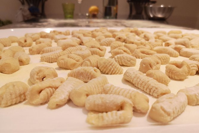Bruschetta, Fettuccine, Gnocchi, Tiramisu Cooking Class - Views and Setting: Why the Villa Matters as Much as the Food