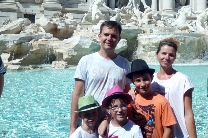 Campo dè Fiori Market and Trevi Fountain Food and Wine Tour in Rome - What Makes the Food Portion Worth the Money