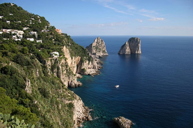 Capri Day Trip from Rome by Bus & Ferry – Guided or Independent - The Early Morning Start: Viale Giorgio Washington to Naples