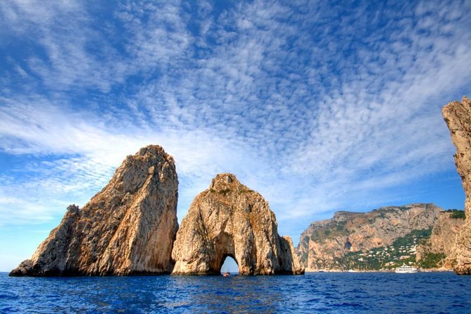 Capri Island Small Group Boat Tour from Rome by Train - Capri Piazetta Free Time: How to Use Your 3 to 5 Hours