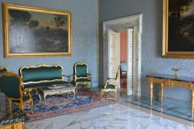 Castel Gandolfo: Papal Apartments and Secret Garden Entry Ticket
