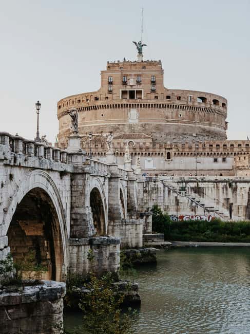 Castel Sant’Angelo: Ticket with optional Vatican or Pantheon - Audio guide and multimedia: use it, or plan to read your way