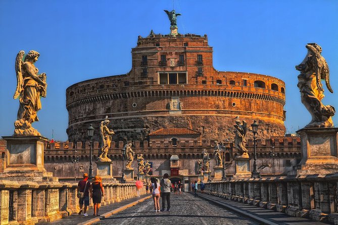 Castel Sant Angelo Tour With Skip the line Access - Meeting at Lungotevere Castello, and How the Tour Runs