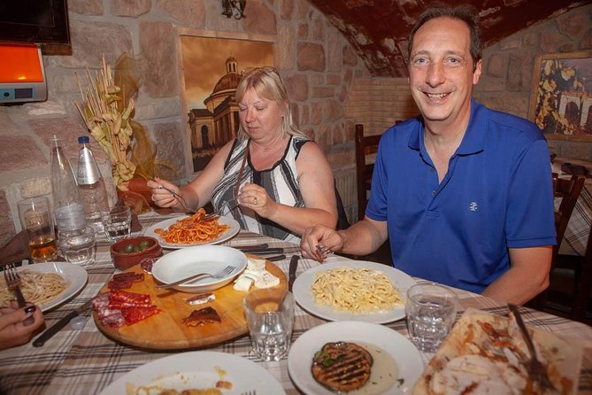 Castelli Romani Tour from Rome - Ponte di Ariccia: the quick hit of porchetta and local flavor