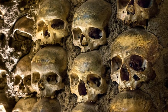 Catacombs and Hidden Underground Rome: Small Group Max 6 People - Bones, skulls, and the real expectation for this catacomb visit