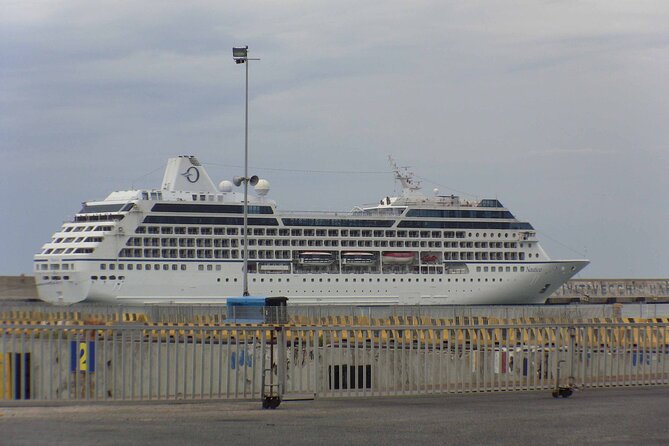 Civitavecchia Cruise Ship to Rome PrivateTransfer - Getting Dropped Off at Your Rome Hotel Address