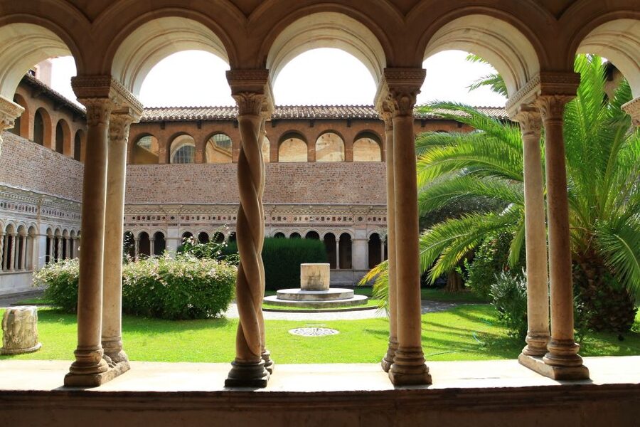 Cloister of St John in Lateran Basilica Ticket - Smartphone audio guide setup (Vatican&Rome plus PopGuide)