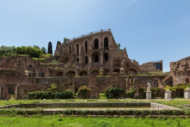 Colosseum & Ancient Rome Private: Women History Guided Tour - Palatine Hill palaces: where elite women shaped the world