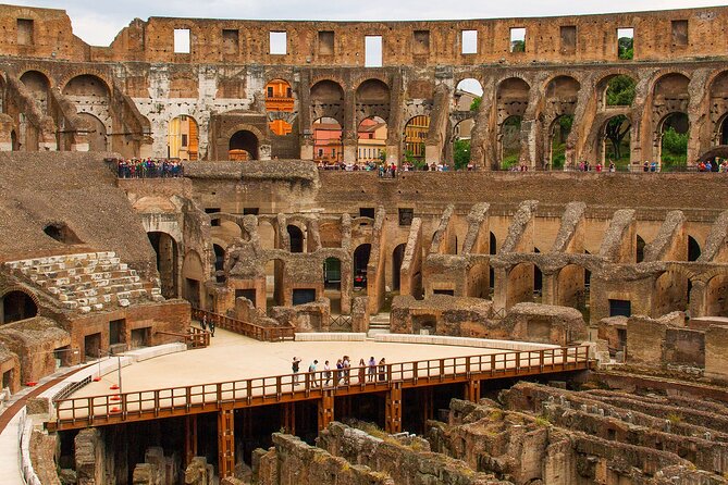 Colosseum and Palatine Hill: Unveil Rome’s Ancient Spectacles - Palatine Hill: Imperial Residences and the Romulus and Remus Myth