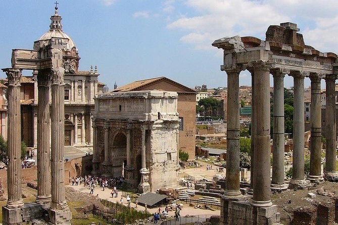 Colosseum and Roman Forum Guided Tour - Roman Forum: politics, courtrooms, speeches, and daily commerce in context