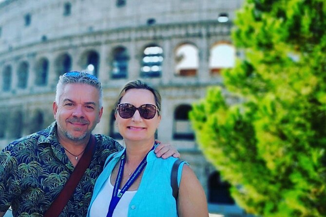 Colosseum and Roman Forum - Private tour - Arches of Titus and Constantine: Triumph Stories in Relief