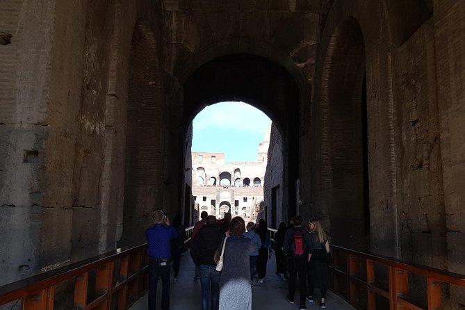 Colosseum Arena Floor, Roman Forum and Palatine Hill Guided Tour - Stop 2: Roman Forum, Public Life and Power in Plain Sight