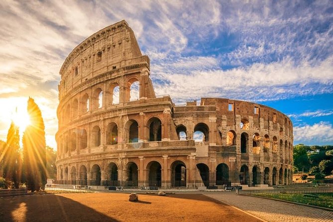 Colosseum Arena Floor, Roman Forum & Palatine Hill Guided Group Tour - Headsets, group size, and the hearing test you should do
