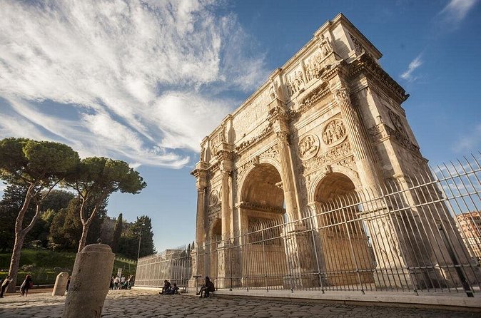 Colosseum Arena & Roman Forum,Palatine Access With Audio Guide - Crowd reality, heat, and what to wear