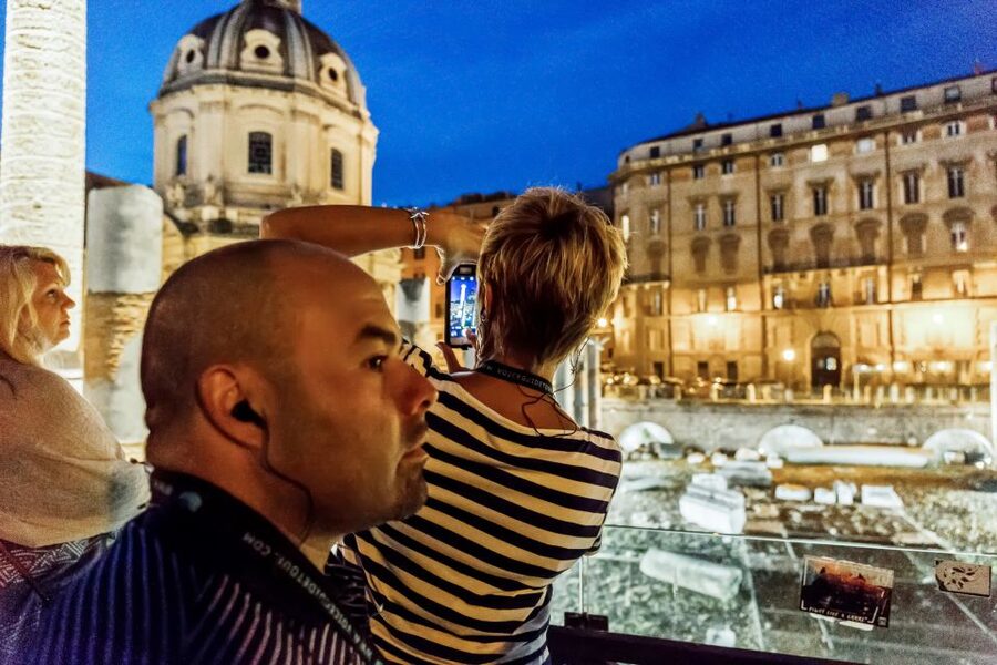 Colosseum by Evening Guided Tour with Optional Arena Access - Roman Forum Warm-Up and the Photo Stop That Sets Context