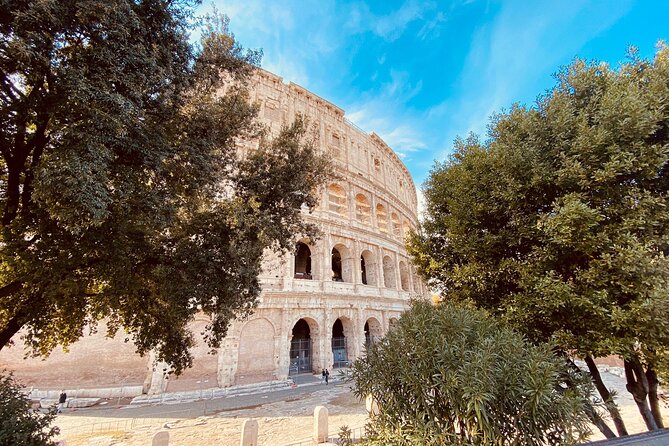 Colosseum Express Group Tour with Optional Arena Access - Standing on the Arena Stage: What Optional Floor Access Really Adds