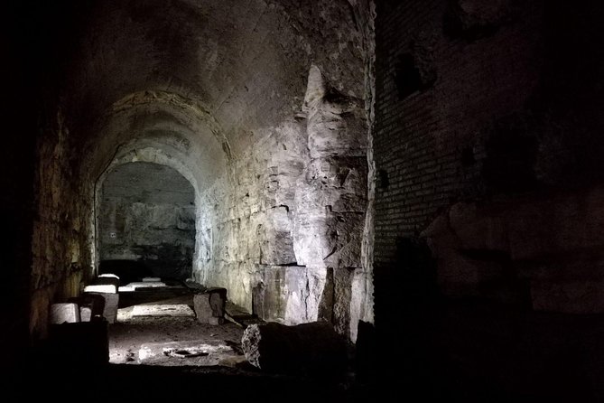 Colosseum Night Tour - Group size and pacing: faster entry, calmer inside