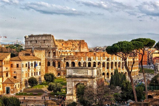 Colosseum, Roman Forum Guided Tour with Private Option - Which guide style fits you best?