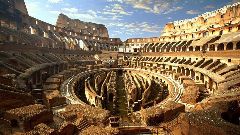 Colosseum, Roman Forum & Palatine Experience - Entering The Colosseum: Ancient Architecture With Built-In Drama