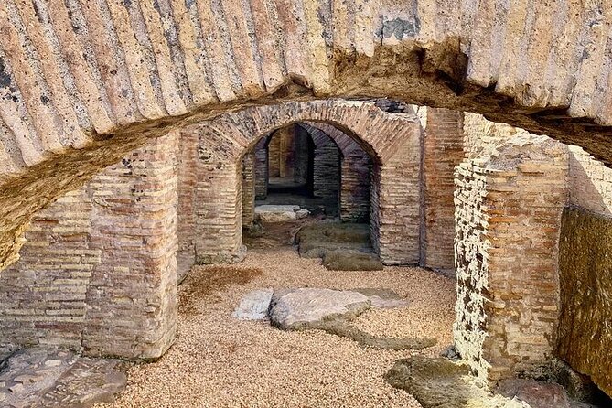 Colosseum, Roman Forum & Palatine Hill Access with Audio Guide - Crowds, timing, and the smart way to not waste your time