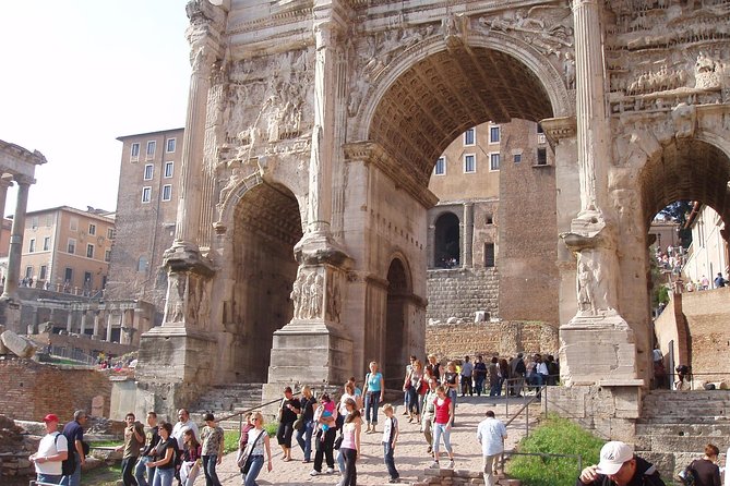 Colosseum Special Access on Arena Floor, Roman Forum and Palaces - Roman Forum Power Walk: Temples, Senate House, and Julius Caesar