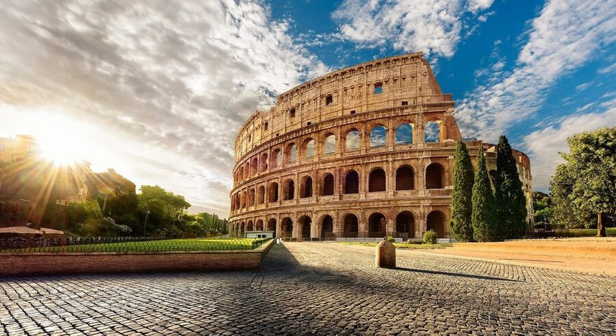 Colosseum Sunset Tour with Entry - Photo stop timing: getting the golden hour look