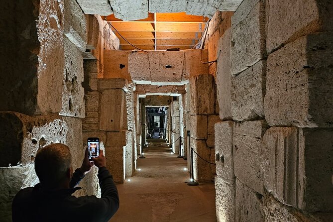 Colosseum Underground or Arena Platform - Stop 4, Exhibit and Upper Level: Architecture and Views in One