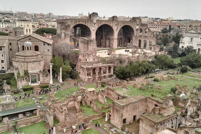 Combo: Colosseum, Vatican Museums and Sistine Chapel Guided Tour - Palatine Hill, Tiberio’s Palace, and City Views