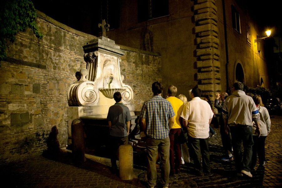 Dark Heart of Rome - Facts, Legend & Mystery Walking Tour - Practical Tips for Your Night Walk (So You Enjoy It More)