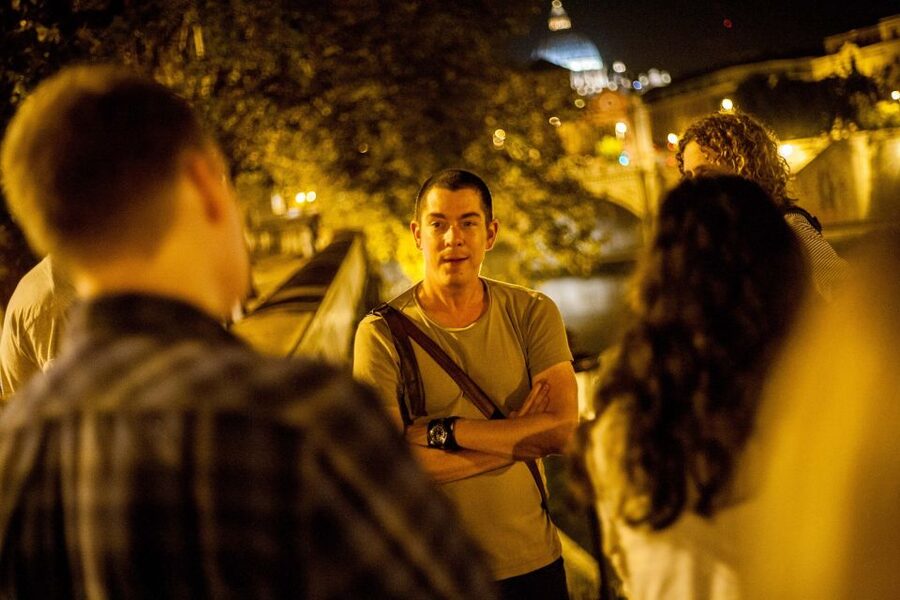 Dark Heart of Rome: Facts, Legends, and Mystery Tour - Campo de’ Fiori After Sunset: Legends Built on Real Violence