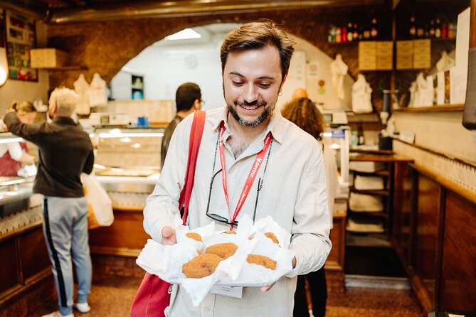 Devour Rome Food & Wine Tour of Trastevere - Stop 5, Vanda: Natural Wine and Three Bruschette