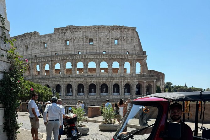 E-Tuk Tour: Highlights of Rome - Piazza Venezia and the ancient city crossroads
