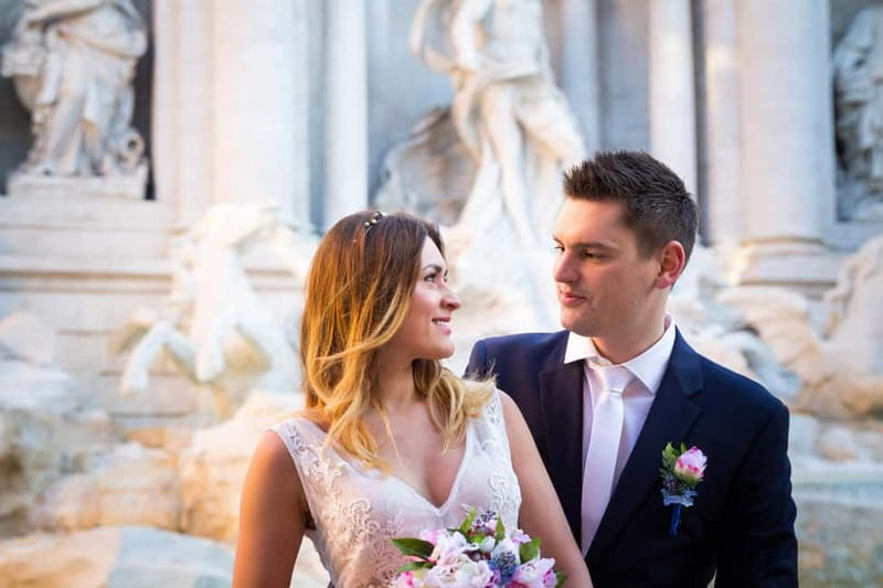 Early morning photoshoot at The Trevi Fountain - Should you book this Trevi Fountain photoshoot?