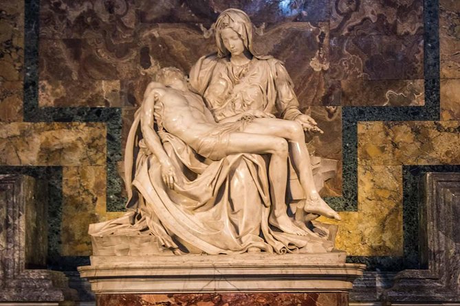 Early Vatican Museums & Sistine Chapel Small Group Tour - Cortile della Pigna: the short stop that adds scale