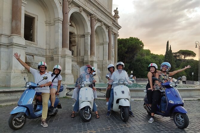 Exclusive Rome by Night Vespa Tour - Trevi Fountain and Piazza Navona, lit up and fast