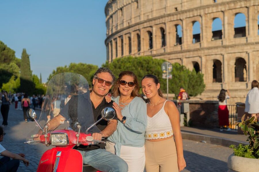 Exclusive Rome Vespa Tour with Professional Photographer - Coffee at the top viewpoint, a simple ending that feels Roman