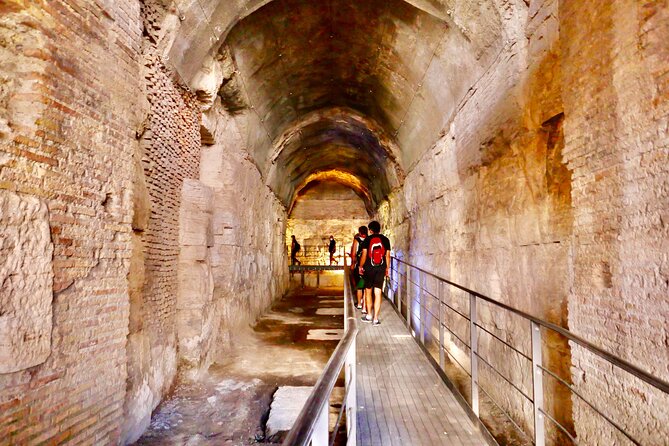 Expert Guided Tour of Colosseum Arena OR Underground, and Forum - Inside the Colosseum: gladiators, animals, and how the show worked