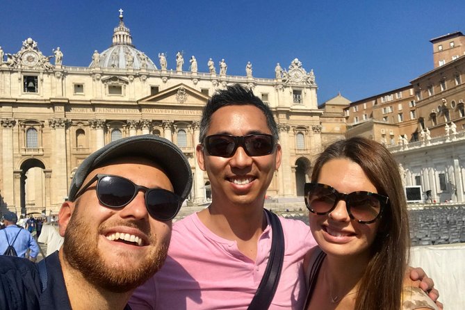 Express Early Morning Sistine Chapel Tour with Max 6 People - Stanze di Raffaello: Why This 15-Minute Stop Matters