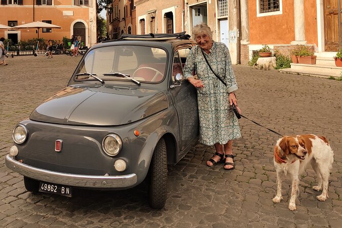 Fiat 500 in Rome - experience with a Roman - Getting started near Roma Termini, with pickup and a mobile ticket