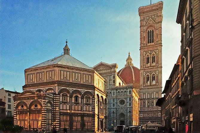 Florence and Pisa from Rome: Enjoy a Full Day Private Tour - Piazzale Michelangelo: The Payoff View and Quick Group Photos