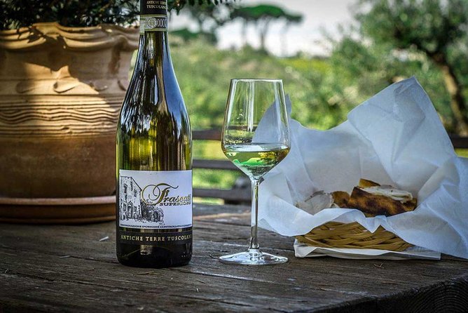 Frascati Wine Tasting Tour: The Flavors of the Roman Countryside - The winery tour at Minardi Winery and the 16th-century farmhouse